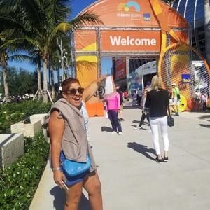 Meet your Posher, Sheila